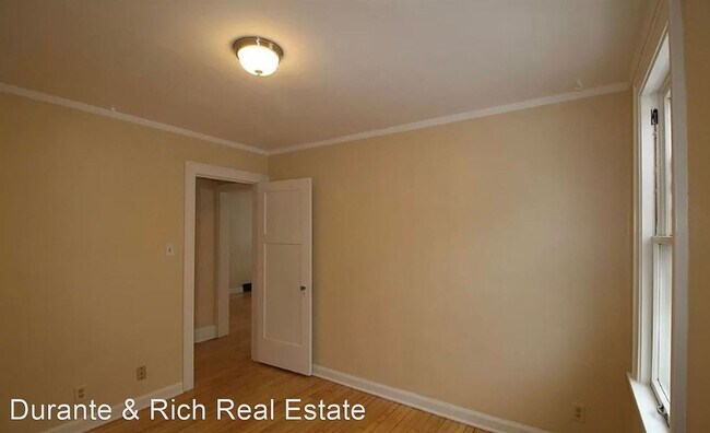 Bedroom 1 - 2902 E Van Norman Ave