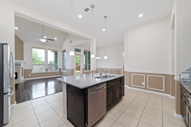 Building Photo - 10903 Kennowy Ct