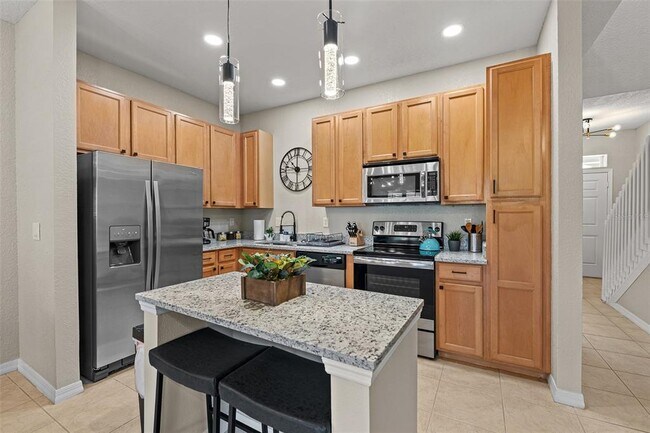 Building Photo - 2344 Caravelle Cir