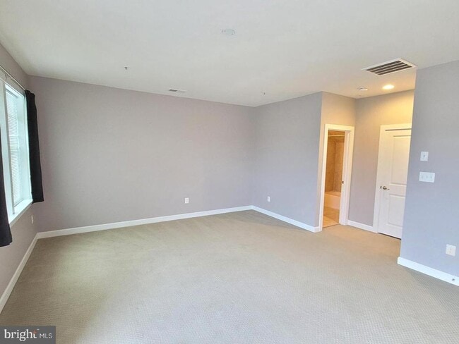Building Photo - 3605 Katherine Way