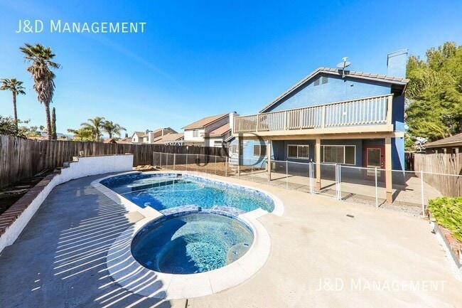 Building Photo - 23835 Cork Oak Cir