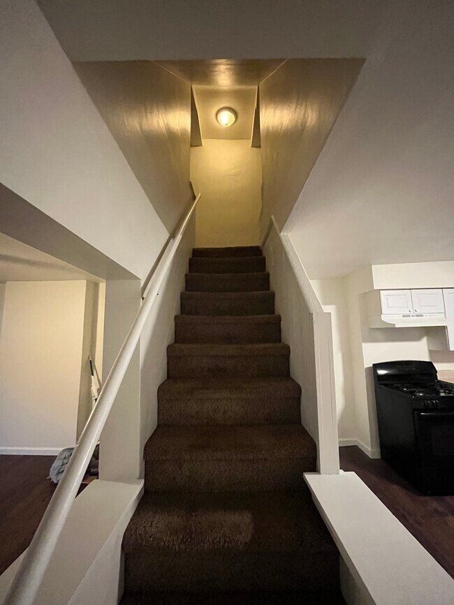 Building Photo - 4485 1st St