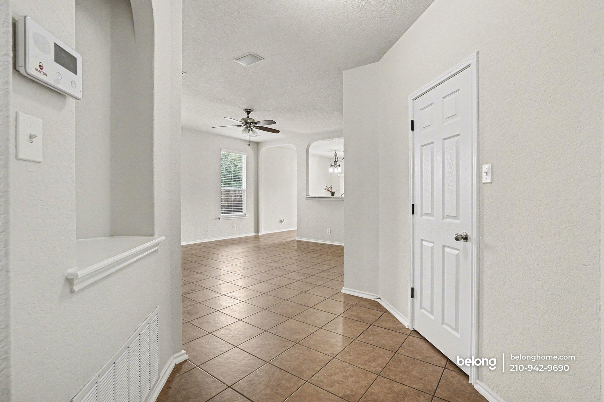 Building Photo - 175 Katherine Way