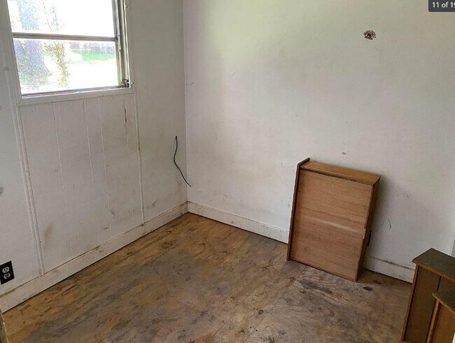 Building Photo - 100 Tonys Ln