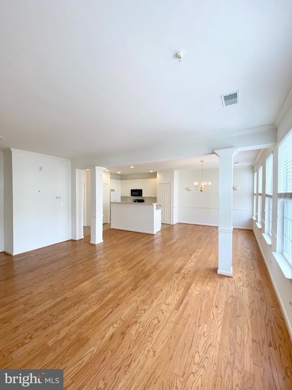 Building Photo - 2663 Manhattan Pl