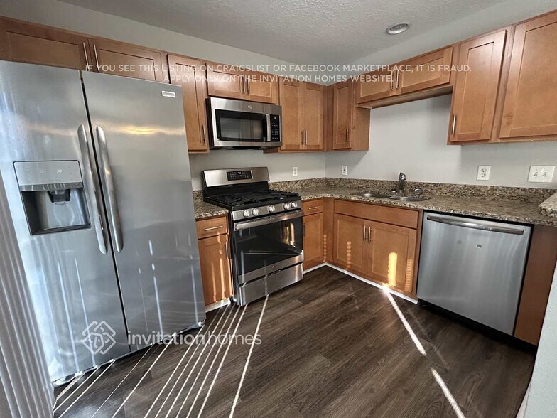 Building Photo - 324 Summer Sails Dr