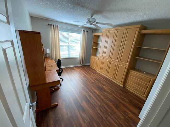 Building Photo - Beautiful ANNUAL, Fully Furnished, turnkey 3 Beds & 2 Baths in The Village of Sabal Chase