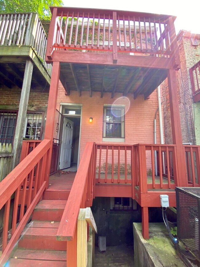 Building Photo - Charming 2 Bedroom/2 Bathroom Townhome in Harwood, Baltimore, MD!