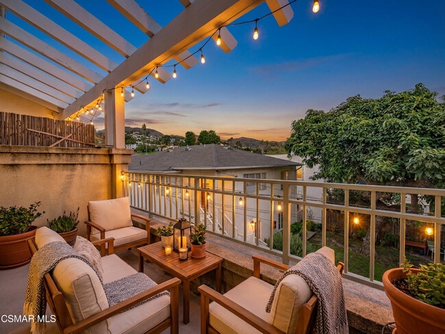 Building Photo - 1256 E Main St