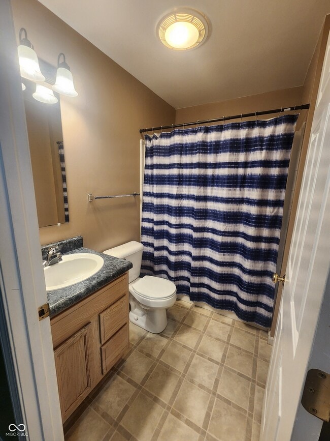 Building Photo - 9010-9020 IN-3