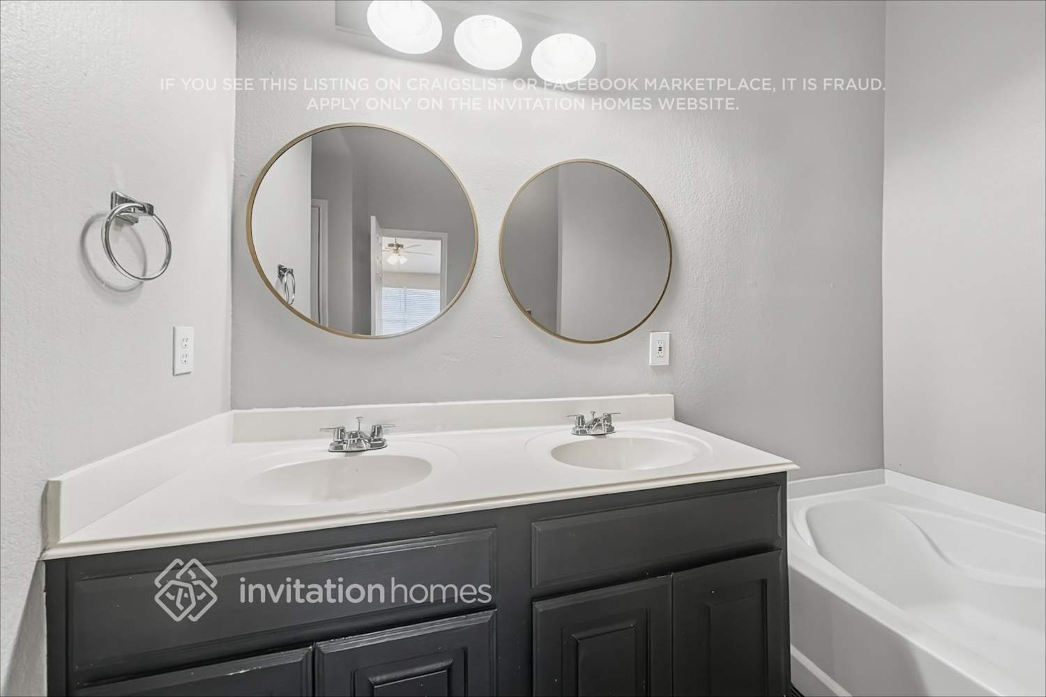 Building Photo - 8117 Hennessey Trail