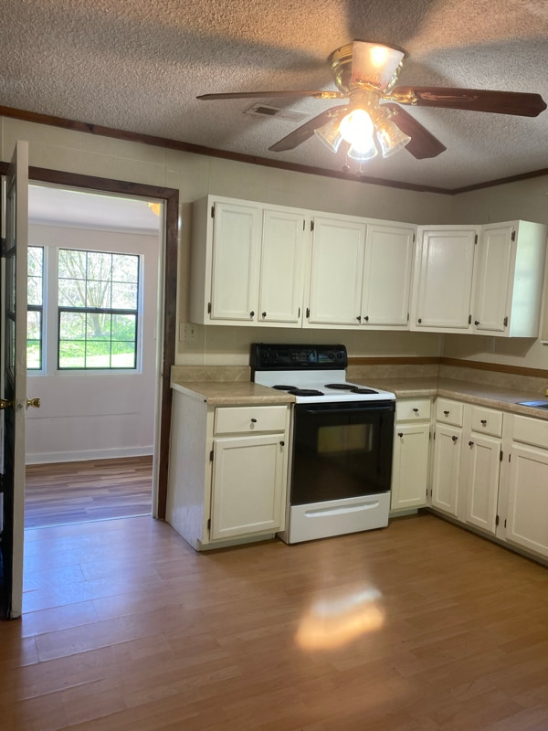 Building Photo - 106 Addison Ct