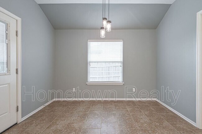 Building Photo - 11521 SW 24th St