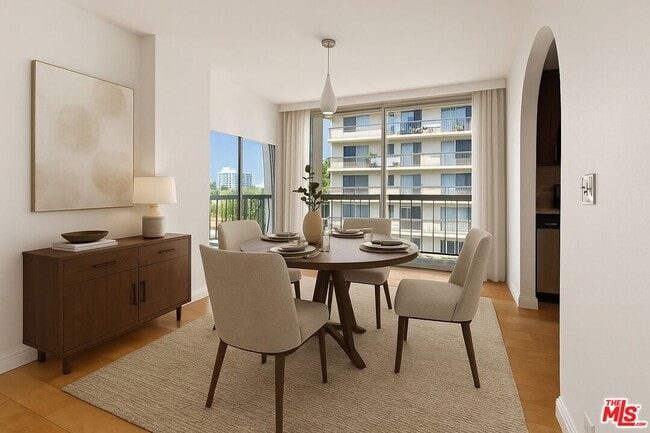 Building Photo - 10747 Wilshire Blvd