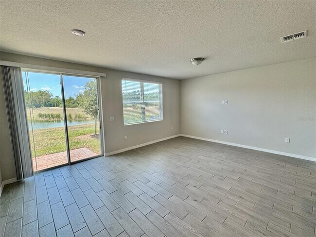Building Photo - 744 Legacy Dr