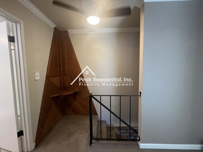 Building Photo - 2bd/1ba Condo with 1 Car Garage- Minutes From ARC!