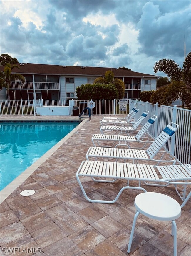 Building Photo - 2385 Naples Trace Cir