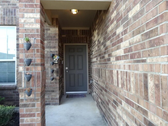 Building Photo - 4418 Windmill Run Dr