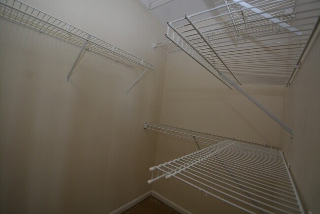 Building Photo - 1661 Charlotte Cir