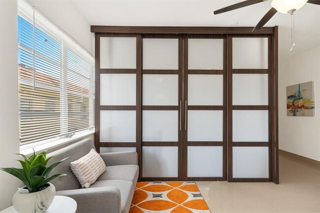 Building Photo - 620 NE 2nd Ct