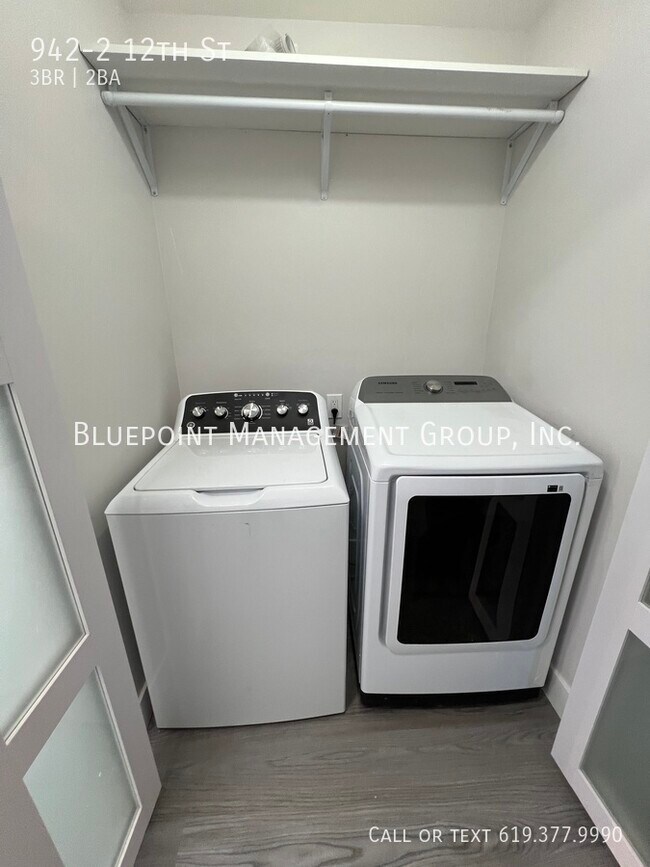 Building Photo - 942 12th St