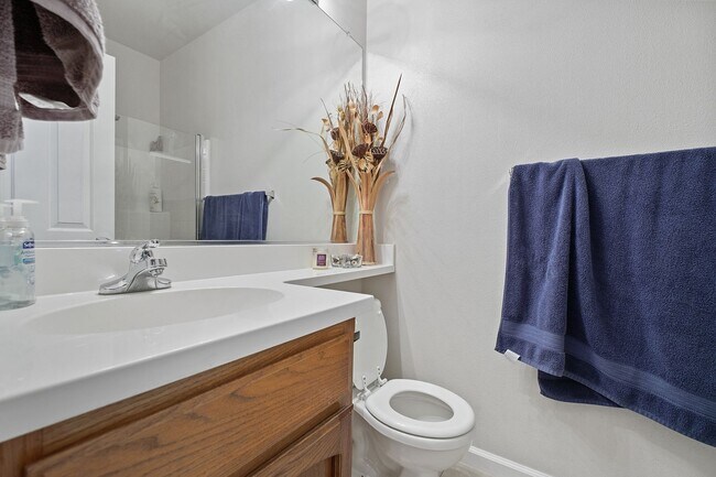 Building Photo - 1550 N Rio Vista Ct