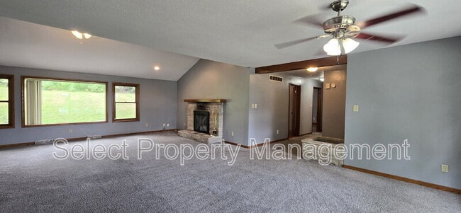 Building Photo - 7430 W Jefferson Blvd