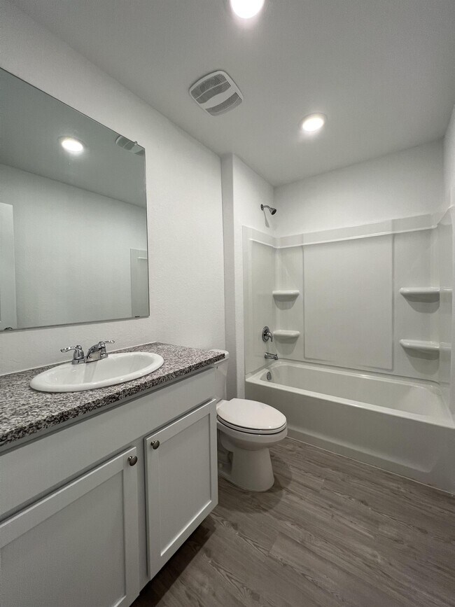 Building Photo - 14814 Dillard Ml