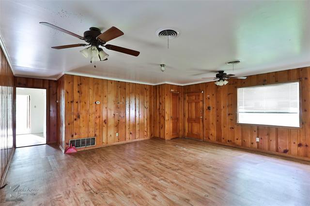 Building Photo - 1174 S Willis St