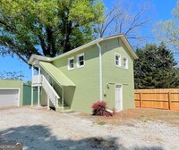 Building Photo - 209 Wedowee St