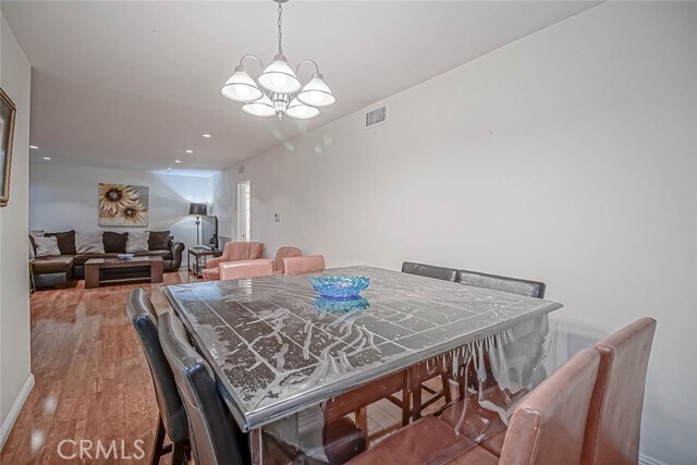 Building Photo - 4950 Louise Ave