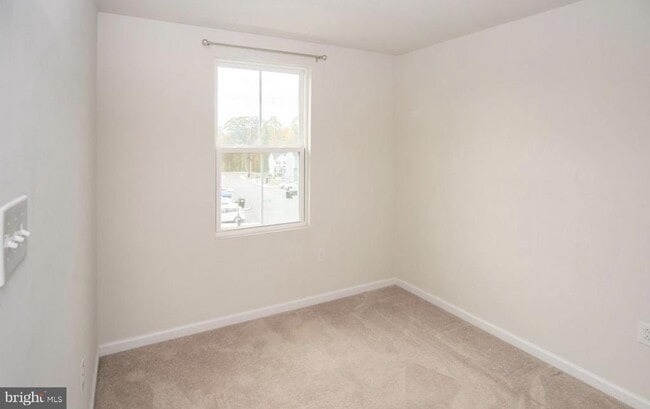 Building Photo - 110 Nelson Ln