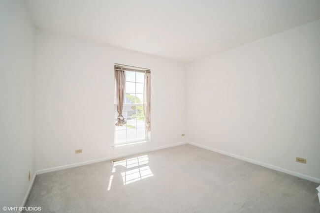 Building Photo - 2778 S Cedar Glen Dr