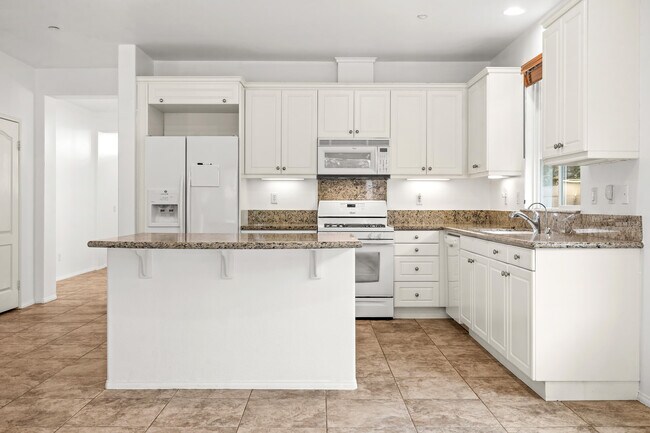 Building Photo - 2651 Desert Breeze Way