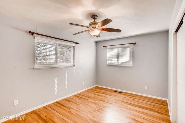 Building Photo - 5 br, 2 bath House - 1408 Brentwood Drive