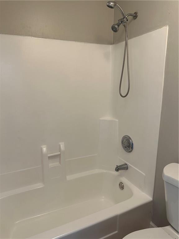 Building Photo - 126 Sterling Ct