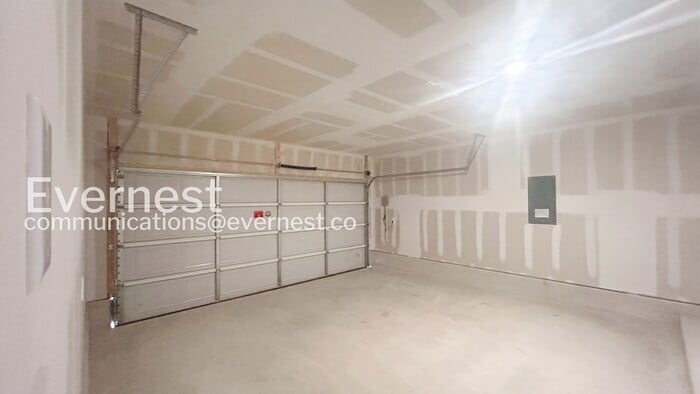 Building Photo - 222 Arnold Lp