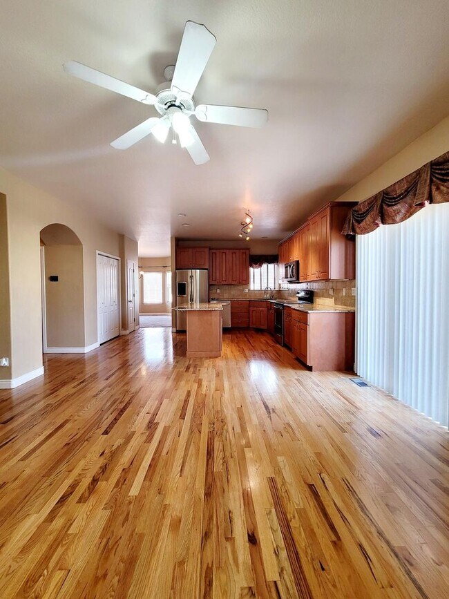 Building Photo - Boastful 3 Bedroom West Side home in gated...