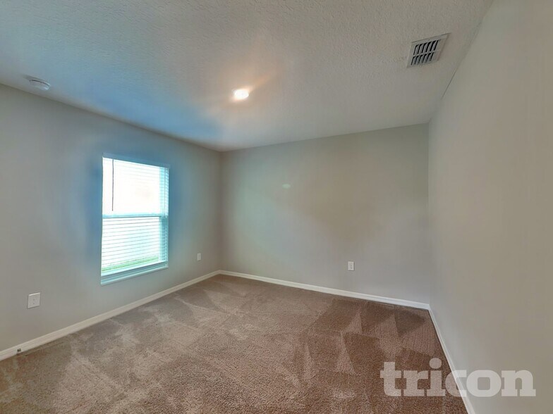Building Photo - 6150 Dolostone Dr