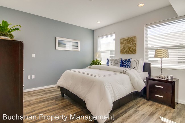 Building Photo - 2902-2912 Jarvis St