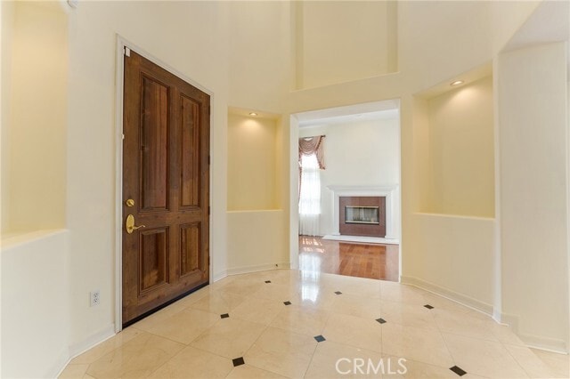 Building Photo - 2528 N San Miguel Dr