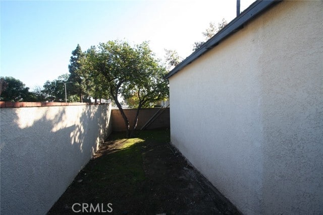 Building Photo - 9968 Daines Dr