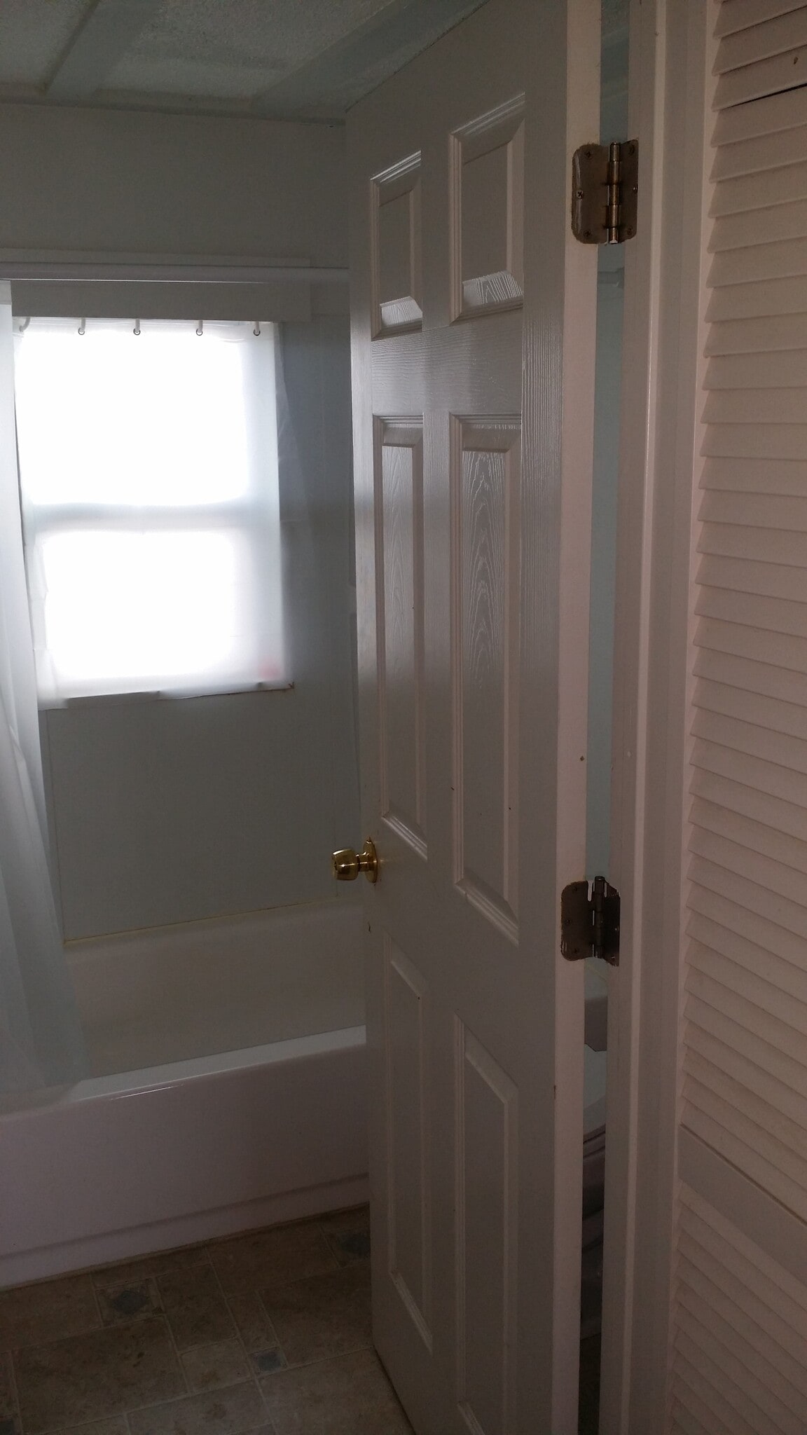 Building Photo - 211 7th St