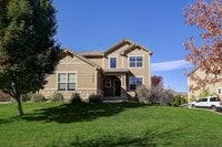 Building Photo - 16653 Edwards Way