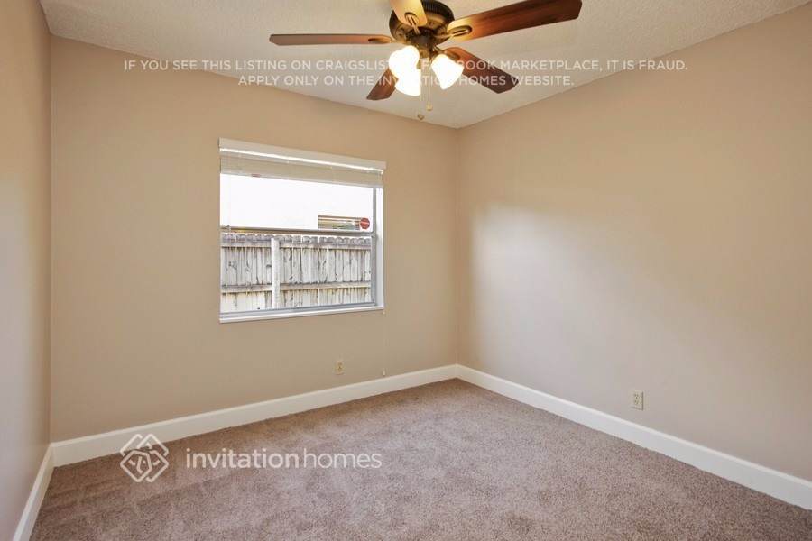 Building Photo - 4753 Poseidon Pl