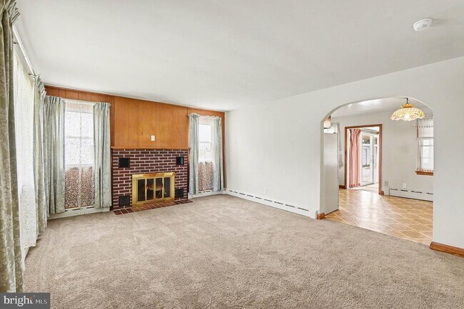 Building Photo - 4125 Cliffvale Rd