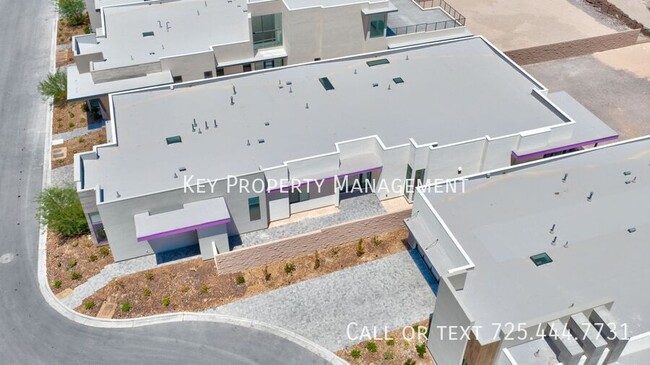 Building Photo - 702 Blackrock Rim Dr