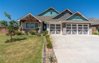 Building Photo - Stunning 3BD/2.5BTH Home in Mustang