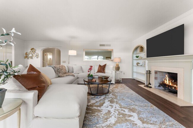 Building Photo - Fully Furnished Luxury Estate in Boise's Lower Highlands