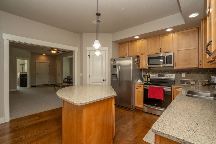 Building Photo - 4903 Northern Lights Dr